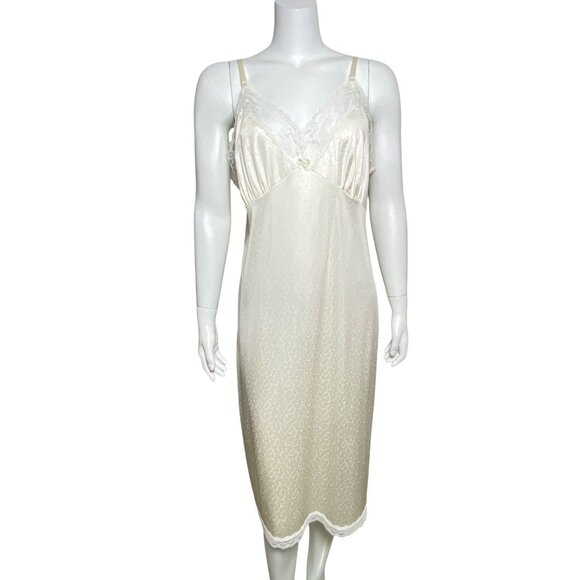 Vintage Liza Lawrence Nylon Lace Trim Full Slip Womens Size 22 Ivory Made in USA - Picture 1 of 7
